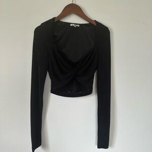 Black long sleeve crop top